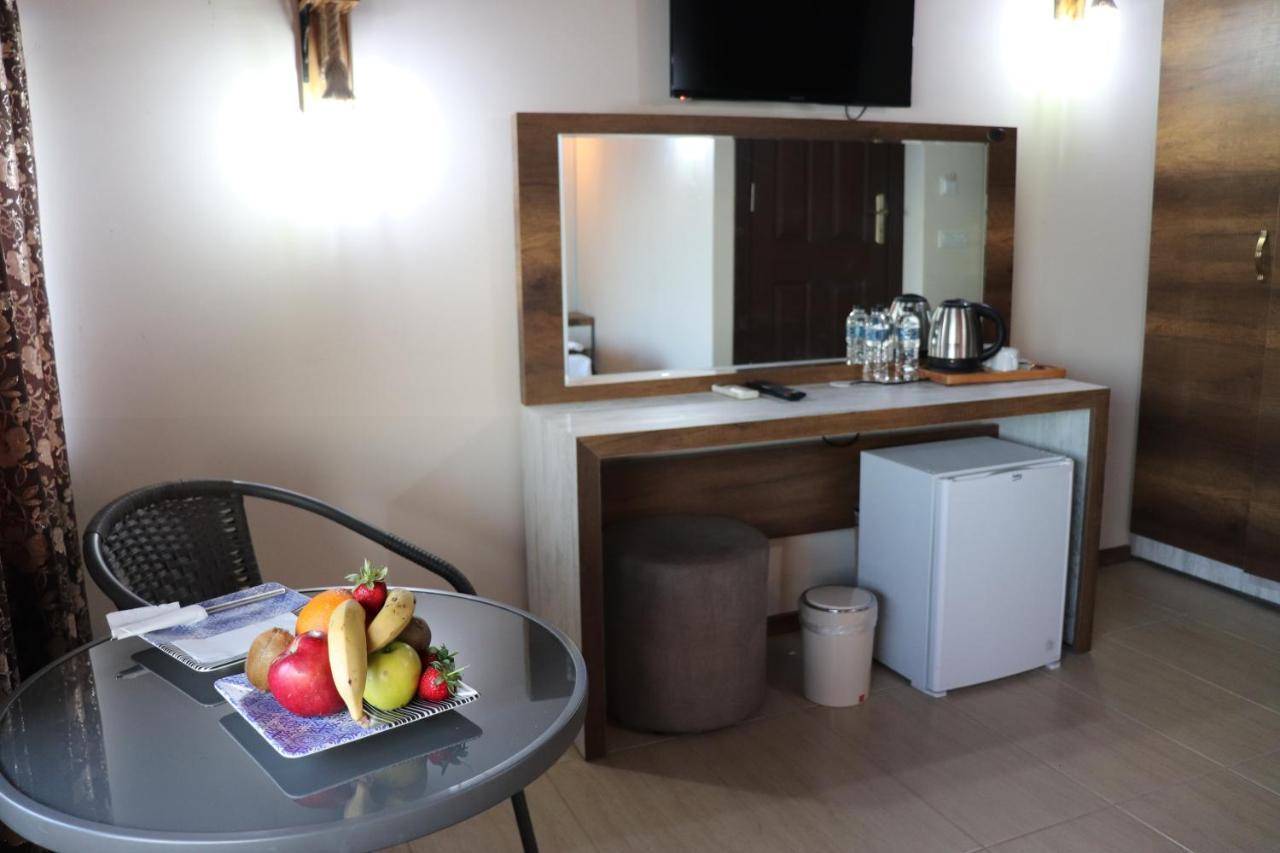Trend Cesmealti Hotel & Lounge İzmir Kültér fotó
